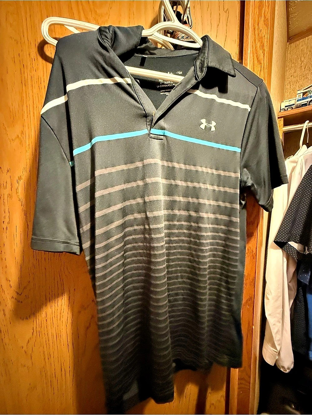 Under Armour HeatGear Striped Golf Polo Men's Striped Polo in Black & Gray Like